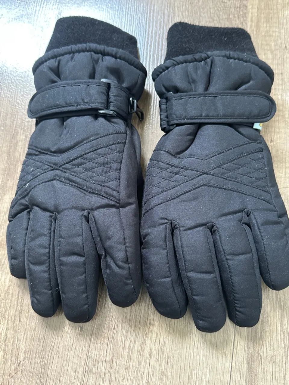 Luvas de neve pretas