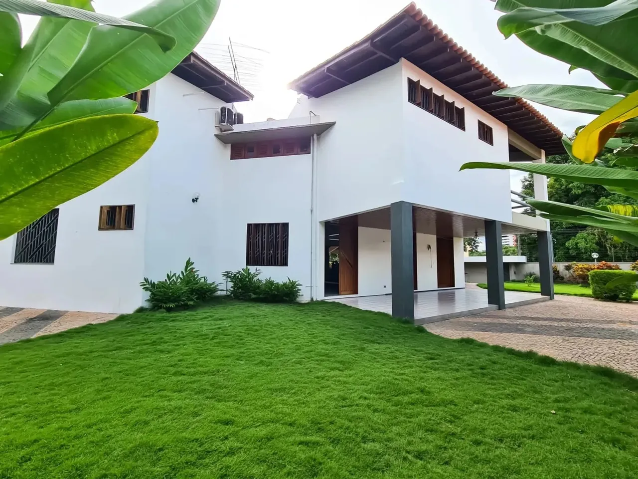 Casa a venda com 04 Suítes no São cristovão TR144487 THE - OO6TB6