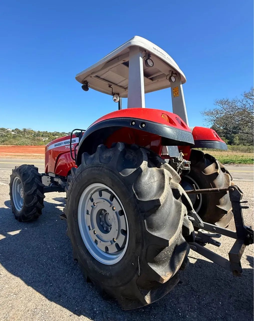 Trator MF7140 4x4 - Foto 5