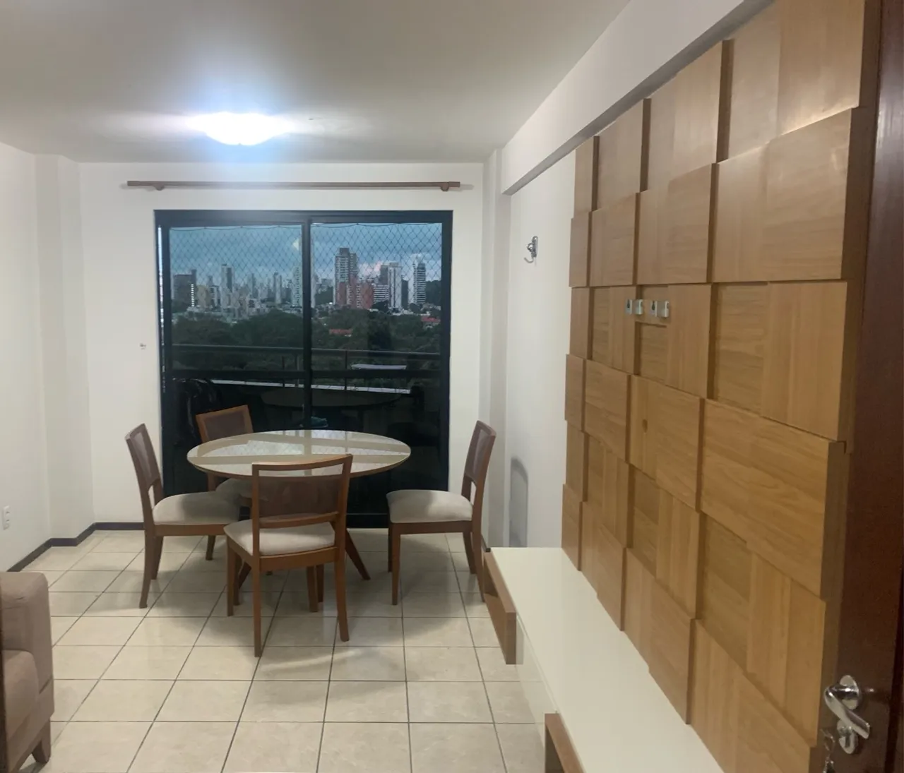 Apartamento no Tirol - Mobiliado