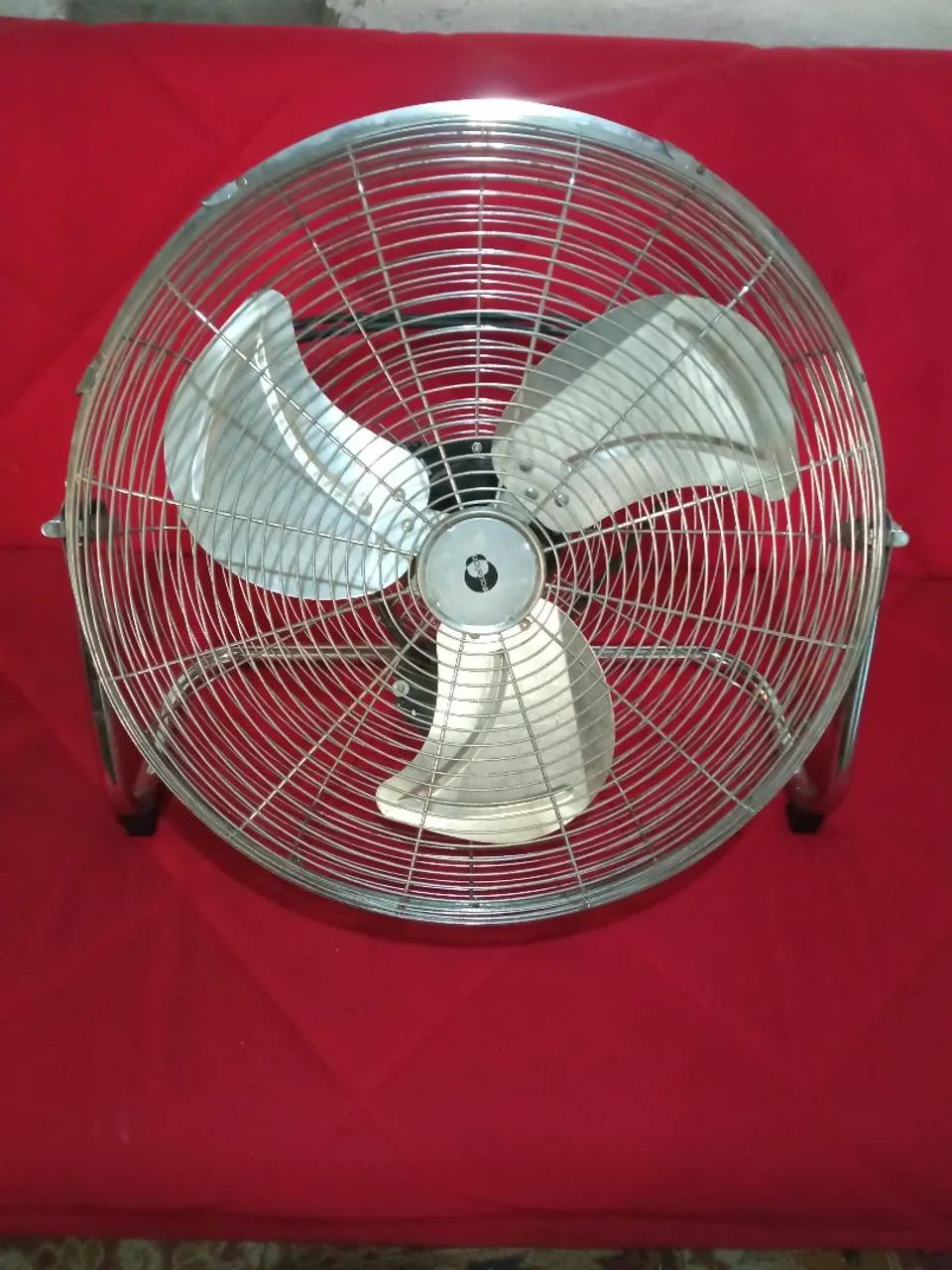 Circulador de ar Inovation 60cm,$130, hoje no pix