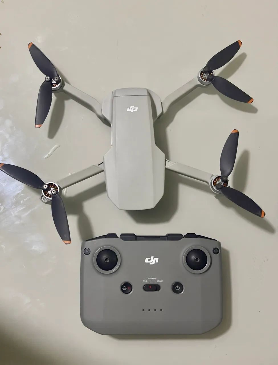 DJI Drone Mini 2 SE Cor Branco - Foto 3