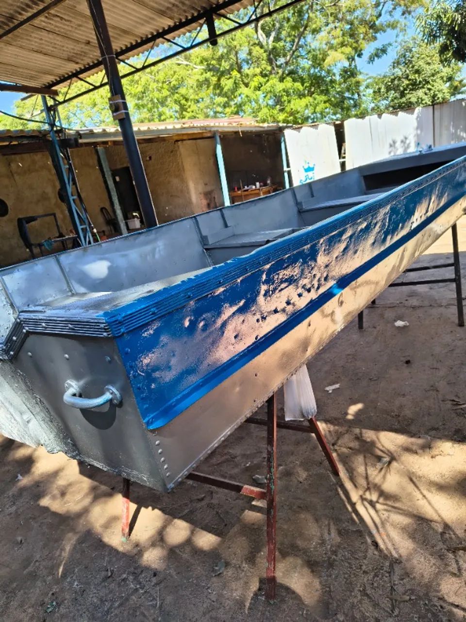 Canoa de aluminio conservada  5/5mts .Valor Pix 4.000 - Foto 4