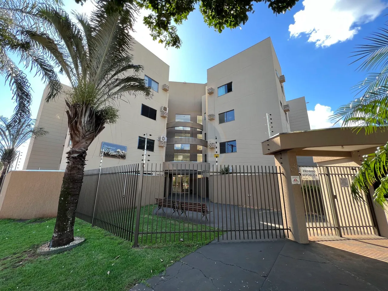 Apartamento à venda no bairro Vila Aurora - Dourados/MS