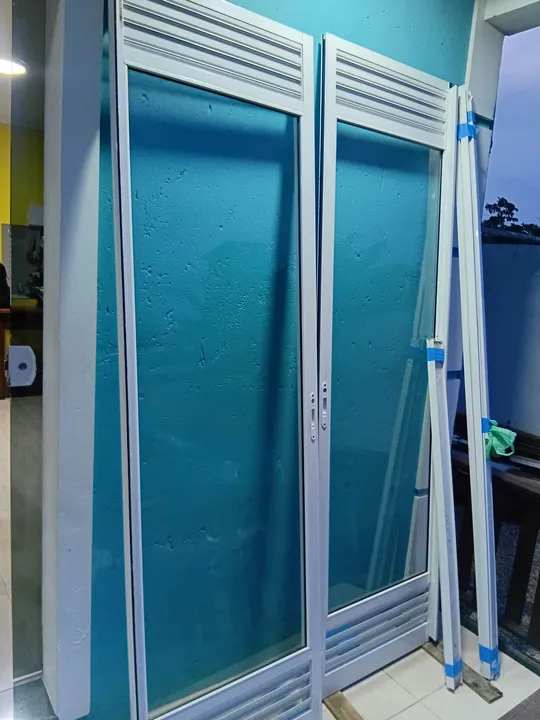 Porta alumínio correr