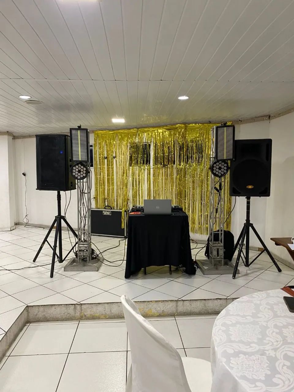 DJ 