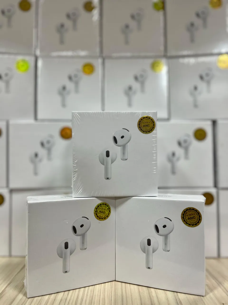 AirPods 4 lançamento sem borrachinhas 2026 - Acessórios de Celular