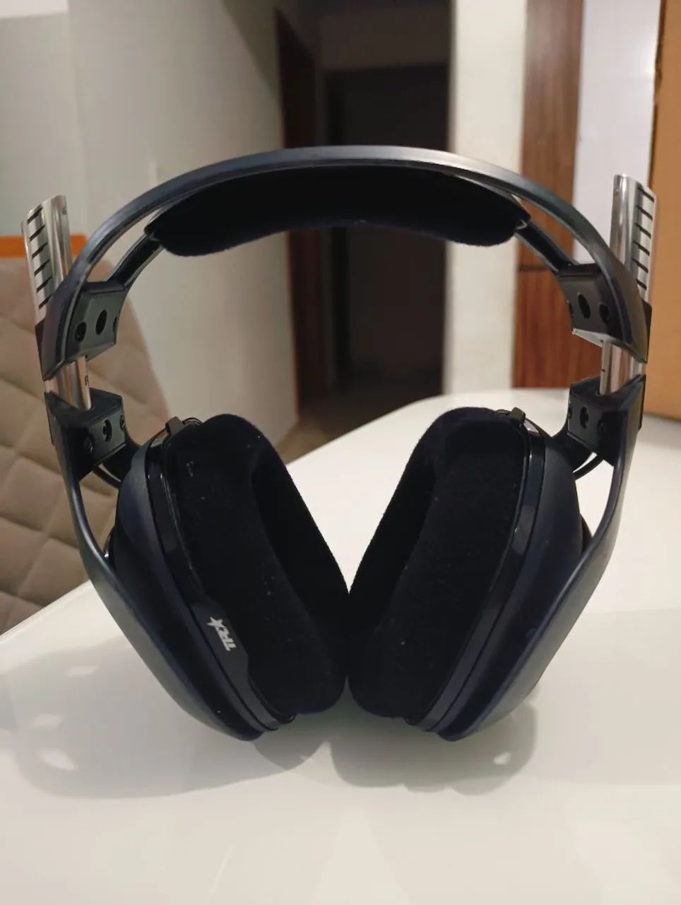 Headset Gamer LOGITECH Astro A40 TR + MIXAMP XBOX/PC/PS4/PS5 -  Excelente estado - Foto 3