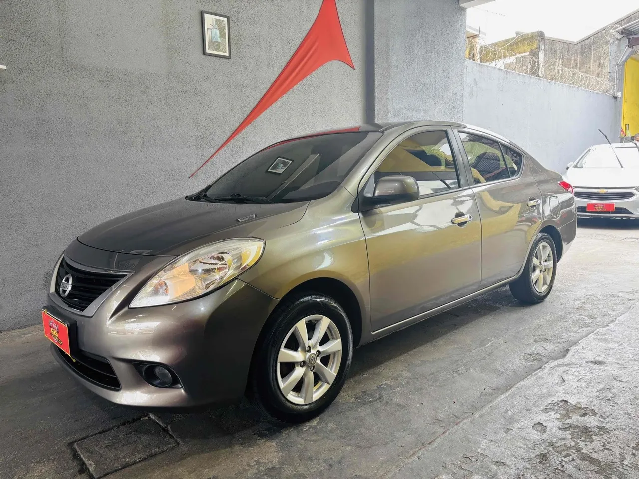Versa Sl NISSAN VERSA SL 1.6 16V FLEXSTART 4P MEC. Usados e Novos no RJ