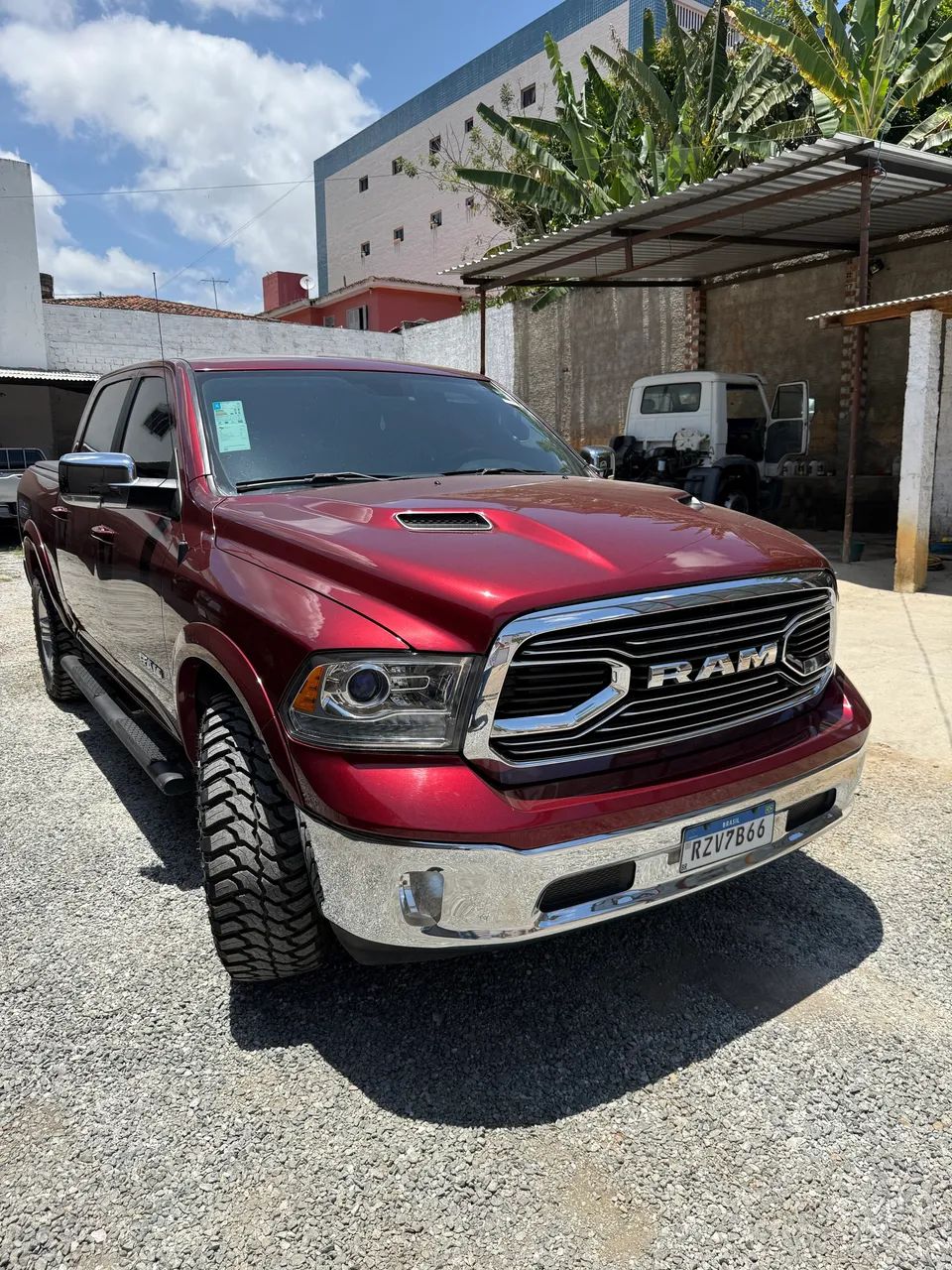 RAM CLASSIC 2022 - Novíssima - Rara cor vinho 