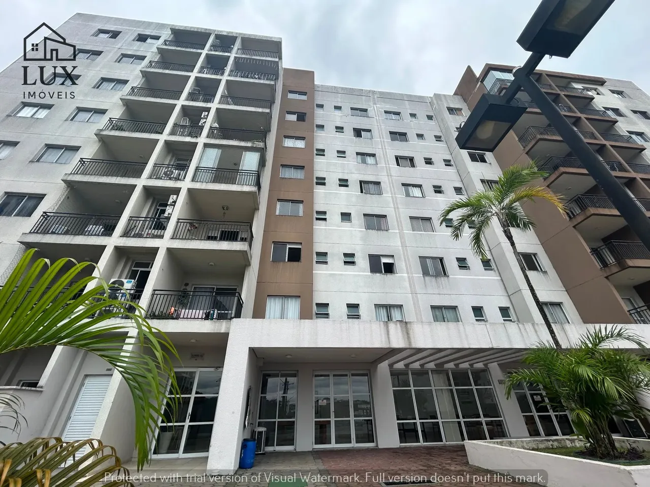 Flex Tapajós / 2 quartos, sendo 1 suíte / climatizada / andar baixo