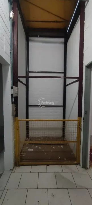 Pavilhão! São 800m² privativos &#10004;Escritório &#10004;2 banheiros &#10004; Elevador - Foto 5