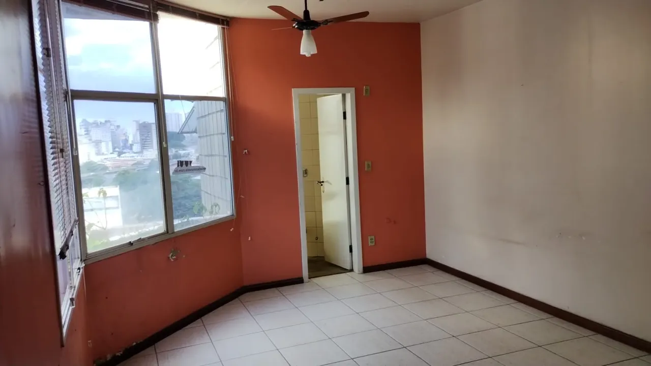 Sala com 26 m² no bairro Santa Efigênia - BH/MG