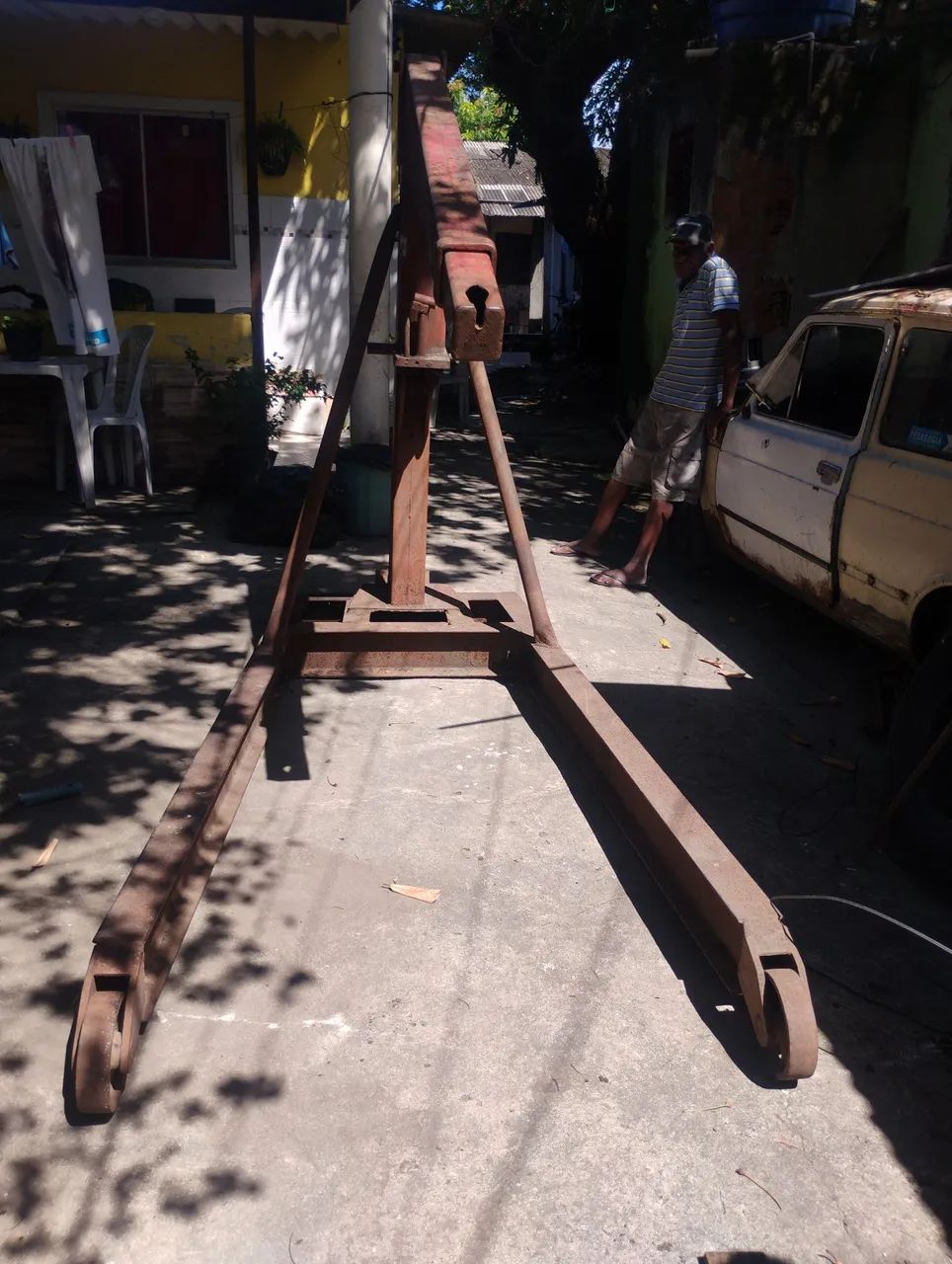 Girafa de 5 mil toneladas - Foto 2