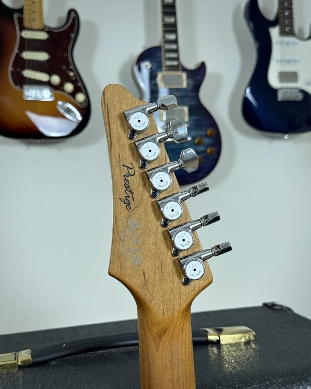 Guitarra Ibanez Prestige Az2204B - Black Japan - Instrumentos