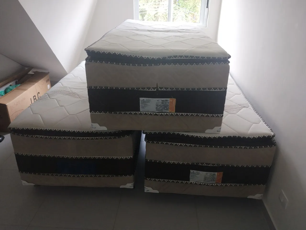 3 camas box ortopédica