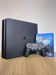 PlayStation 4 + God of War - Seminovo