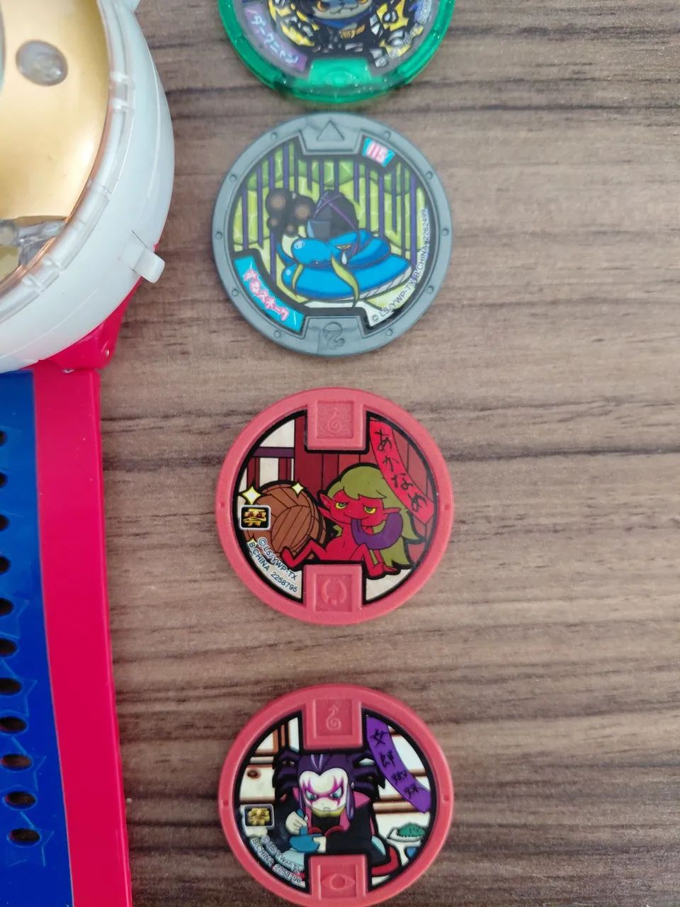 Relogio DX Yo-kai + 5 MEDALHAS  Yio kai  - Foto 4