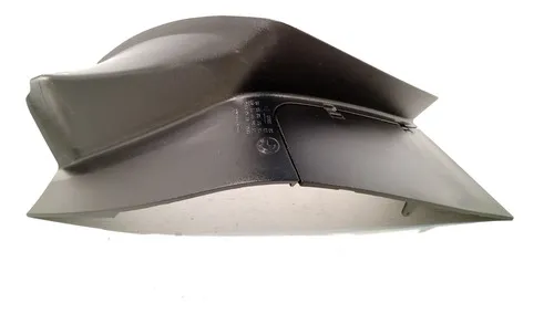 Moldura de Lanterna Traseira Direita BMW 116i 118i 2013 2014 2015