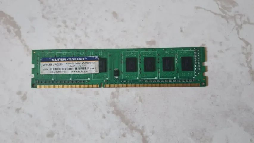 Memoria 2GB DDR3 para PC desktop