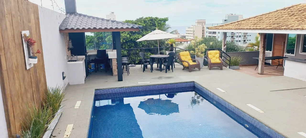 Casa no Bairro da Glória com 4 quartos, sendo 2 suítes - Vista para o mar!