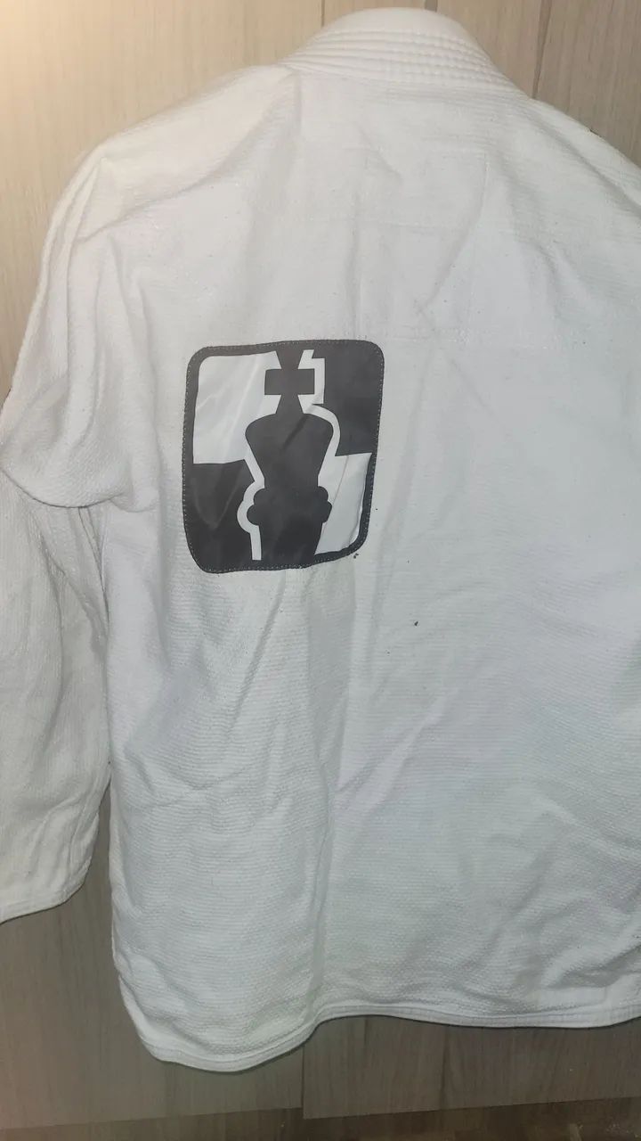Kimono de Jiu-Jitsu Branco Oficial Check Mat, Usado Poucas Vezes, Otimo Estado - Foto 3