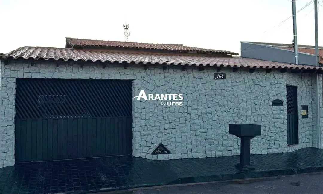 Casa com 220m² 4 quartos à venda no Morumbi