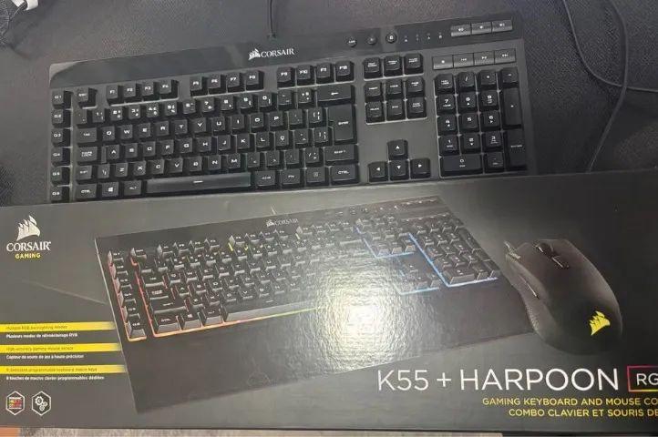 Teclado Corsair K55