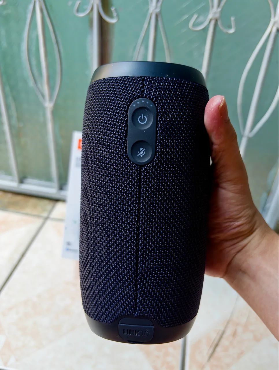 JBL Link JBL Link 10 10 | Voice-activated portable speaker