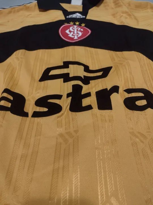 Camisa de Goleiro do Internacional Original tam.G em excelente estado de conservação. 