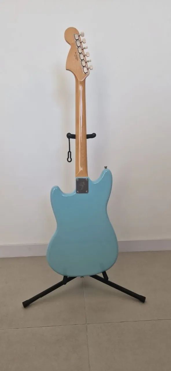 Fender Mustang MIJ 2022 - Sonic Blue Japan - Instrumentos musicais
