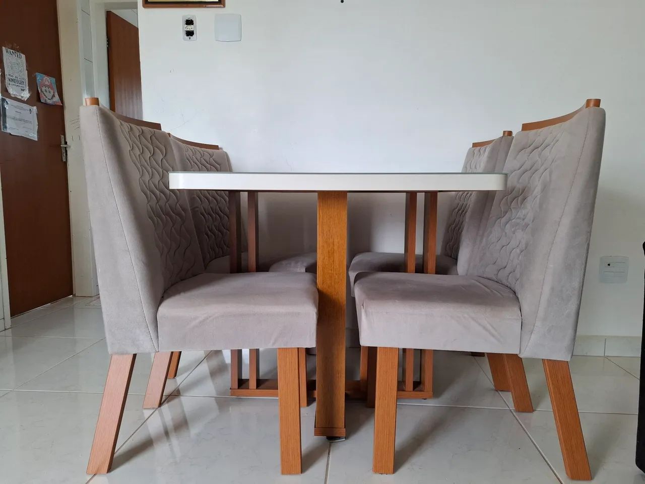 Conjunto mesa 4 cadeiras - Foto 2