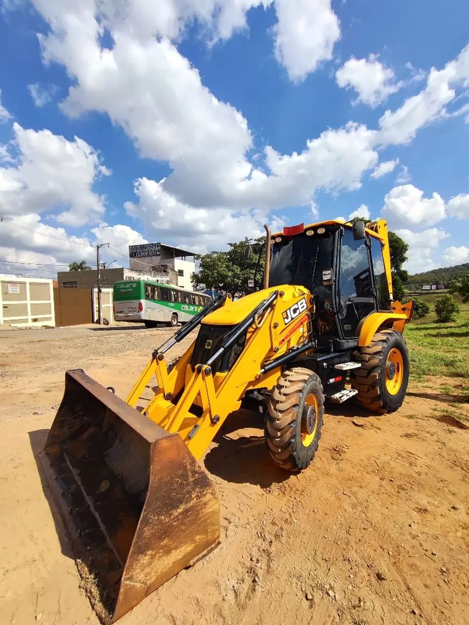 Retro escavadeira JCB 2019 3cx extensiva