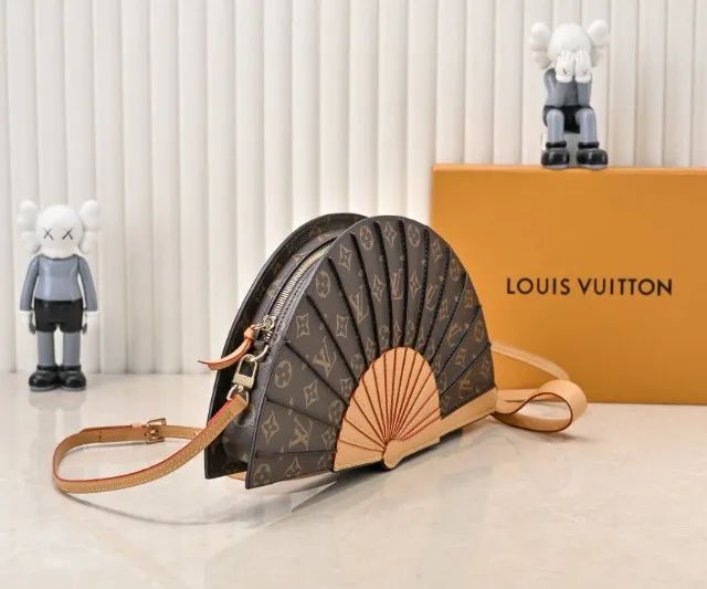 Bolsa Louis Bolsa LV Fan - Foto 3