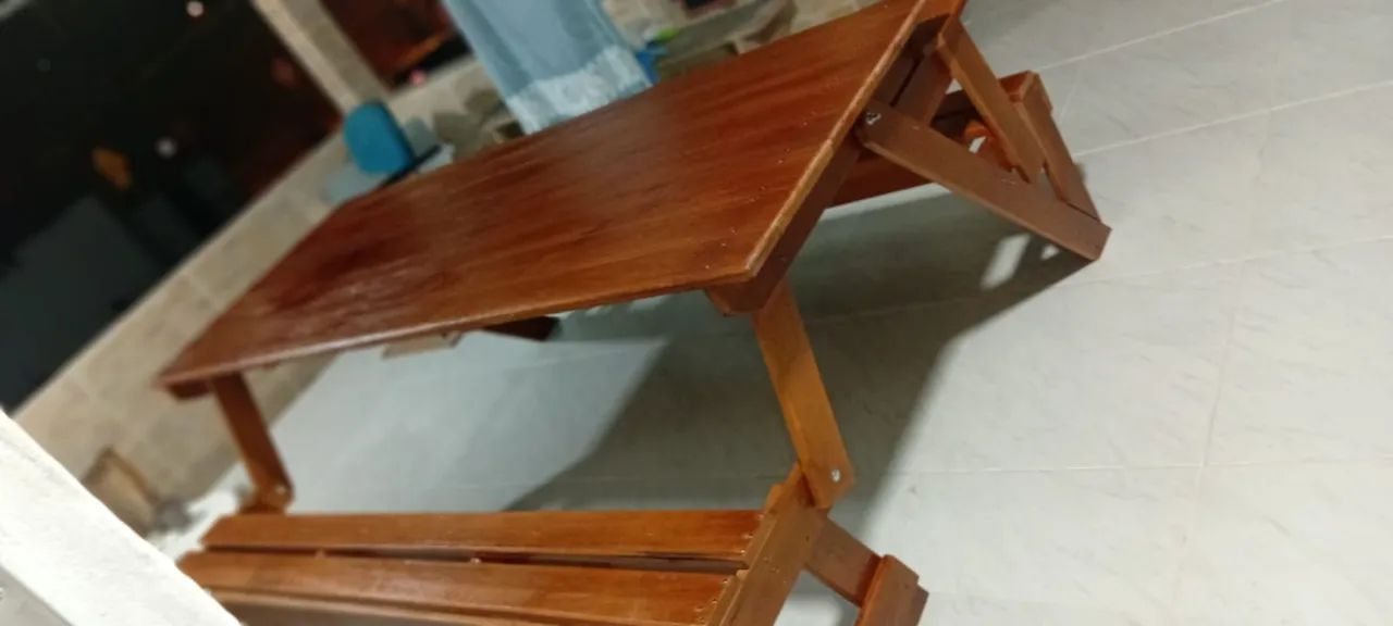 Conjunto Mesa de Jantar com Bancos em Madeira - Foto 5