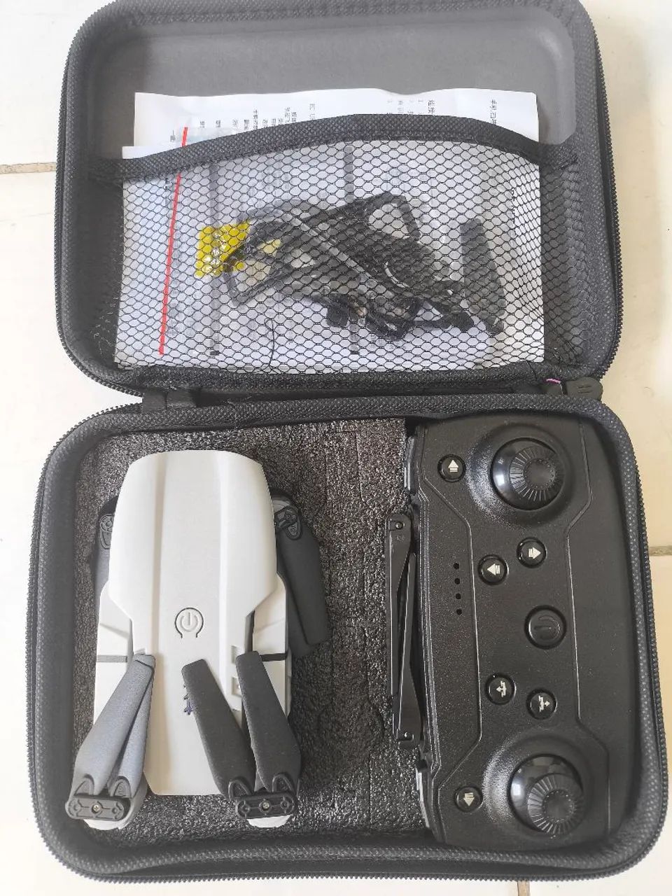 drone e99 pro com câmera filma e tira foto + bolsa transporte drone iniciantes - Foto 2