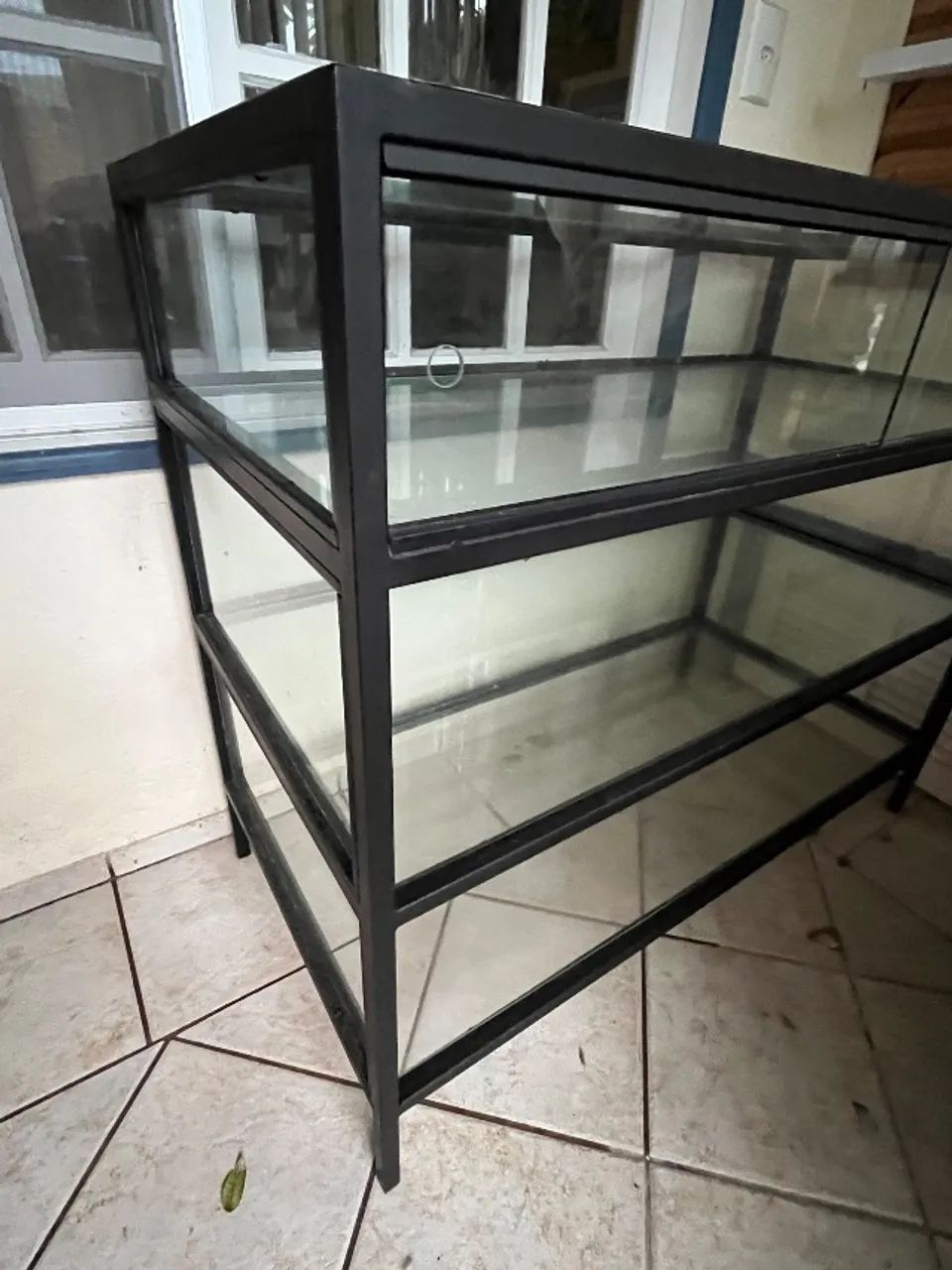 Bufet vitrine de vidro  - Foto 3