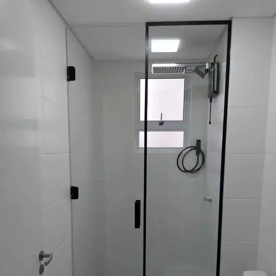 Portas , janelas , box   de vidro 8mm e 10mm  - Foto 3