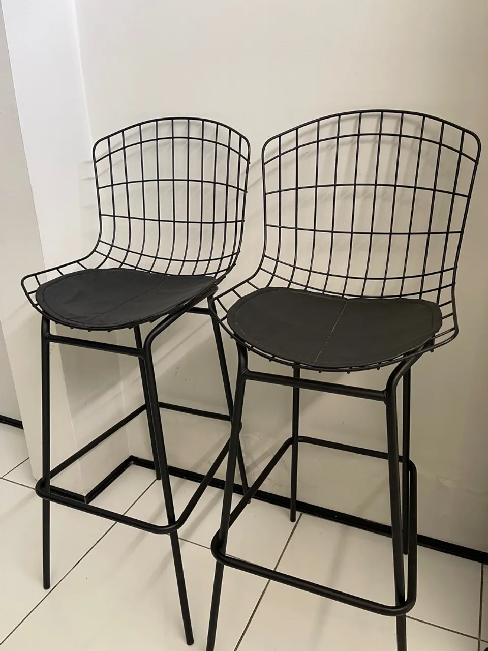 Vendo Duas Banquetas
