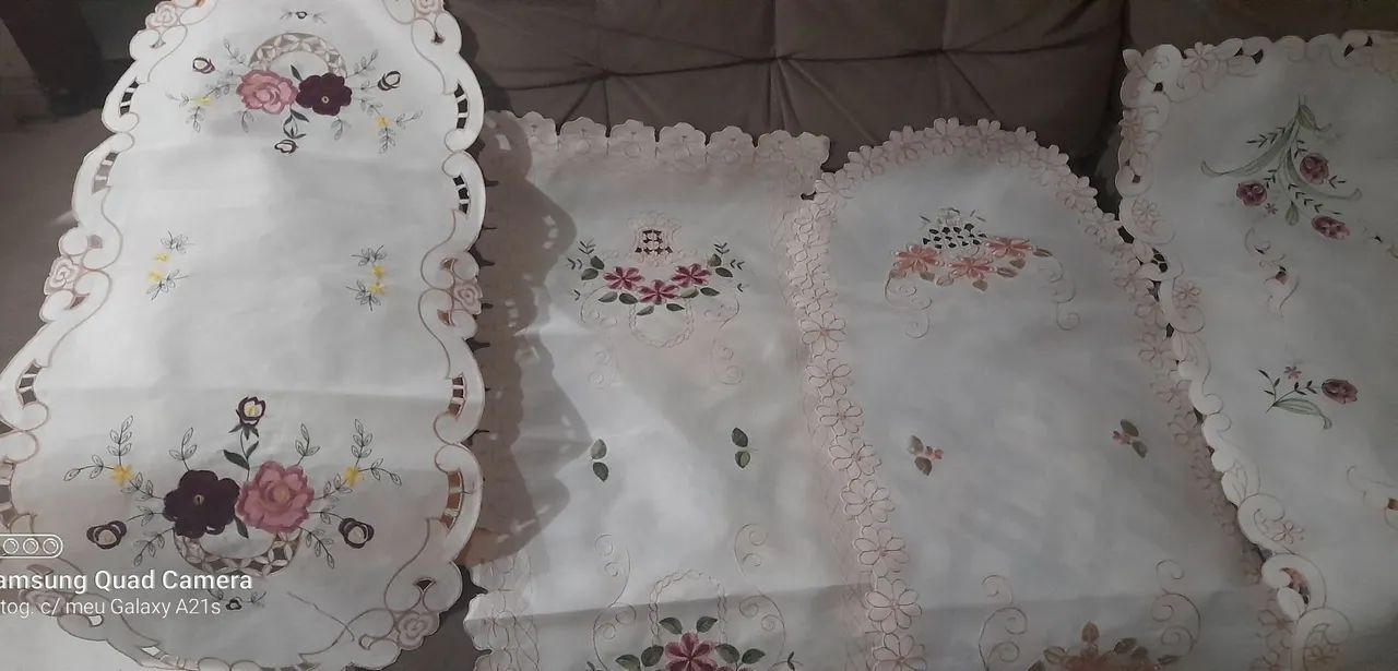 Lindas laces perucas 