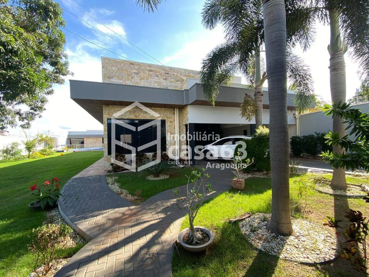 Casa à venda, 4 quartos, 3 suítes, Setor Urbano - Araguaína/TO
