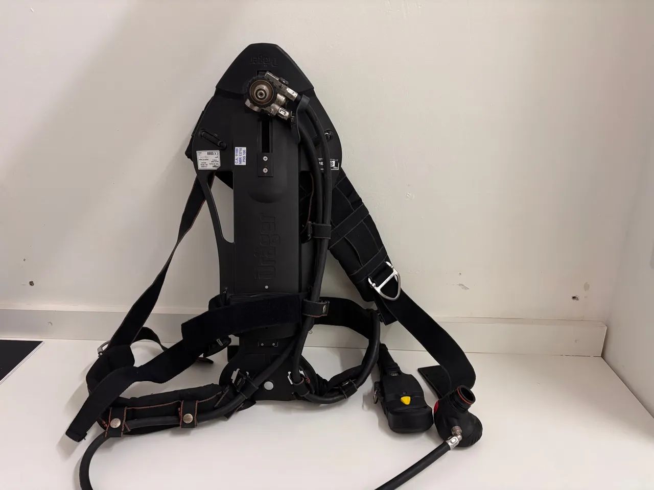 APARELHO RESPIRAÇÃO AUTÔNOMA / INCÊNDIO 