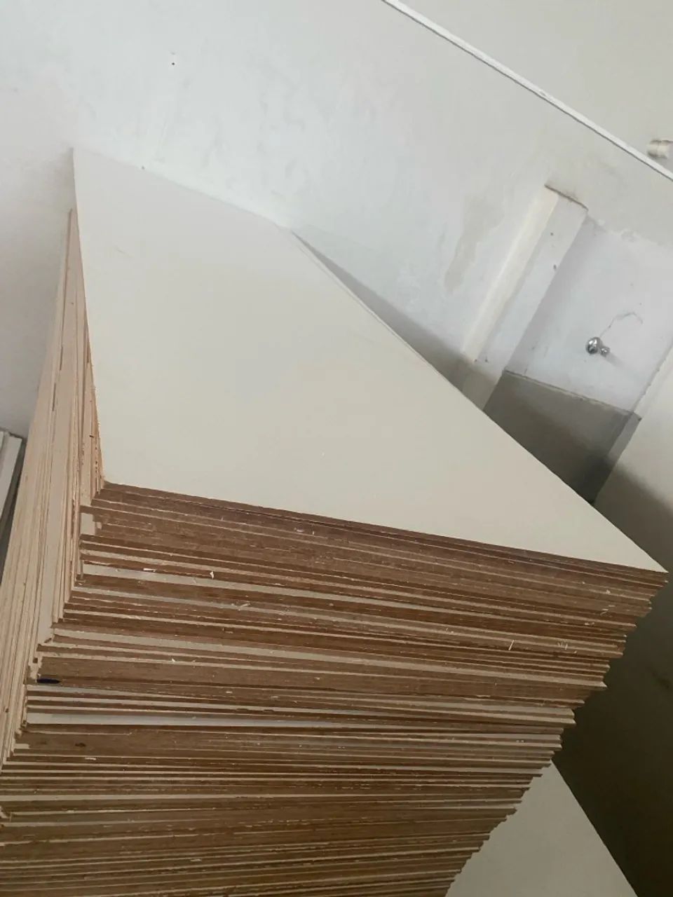 Pedaços de mdf 6mm cortado