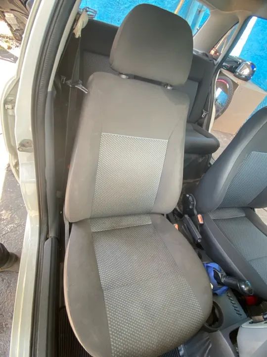 Polimento e higienização de bancos a domicílio  - Foto 5