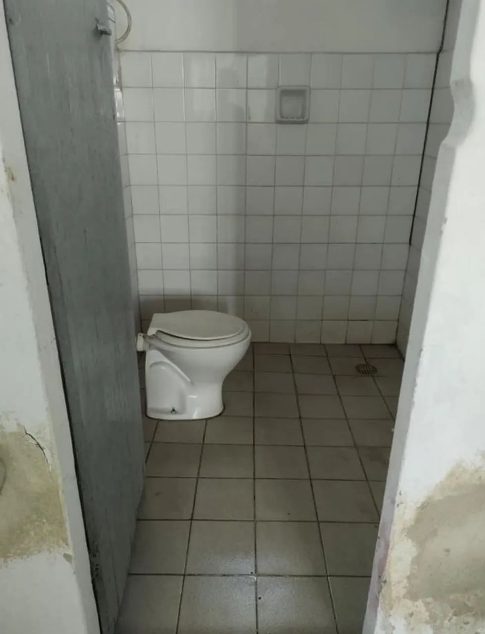 Vende-se CASA com TERRENO GRANDE e ESCRITURA em TRÊS CARNEIRO BAIXO - Foto 3