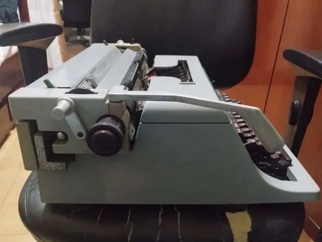 Máquina de Escrever - Linea 88 - Antiguidade - Foto 5