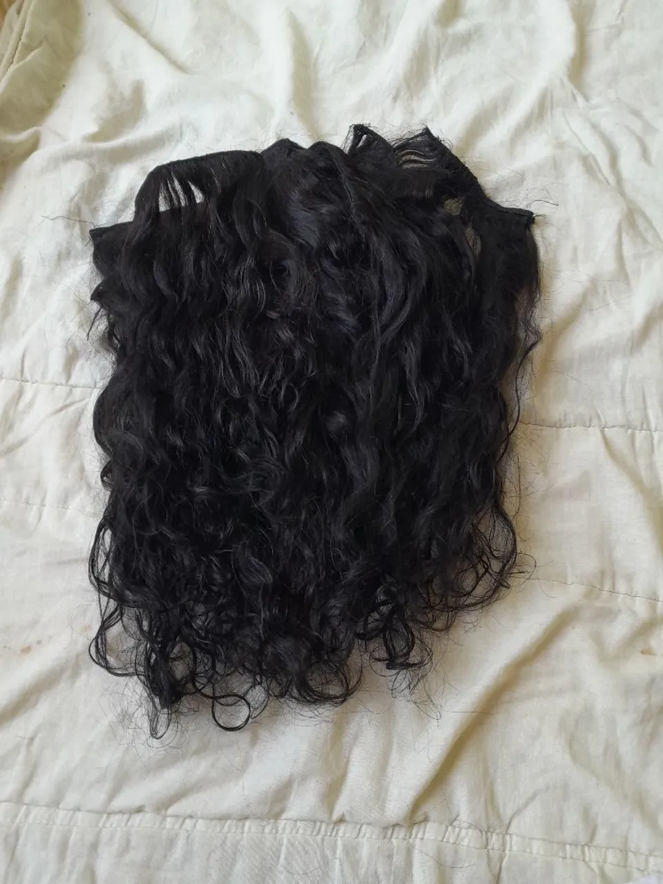 Aplique de Cabelo Cacheado castanho médio