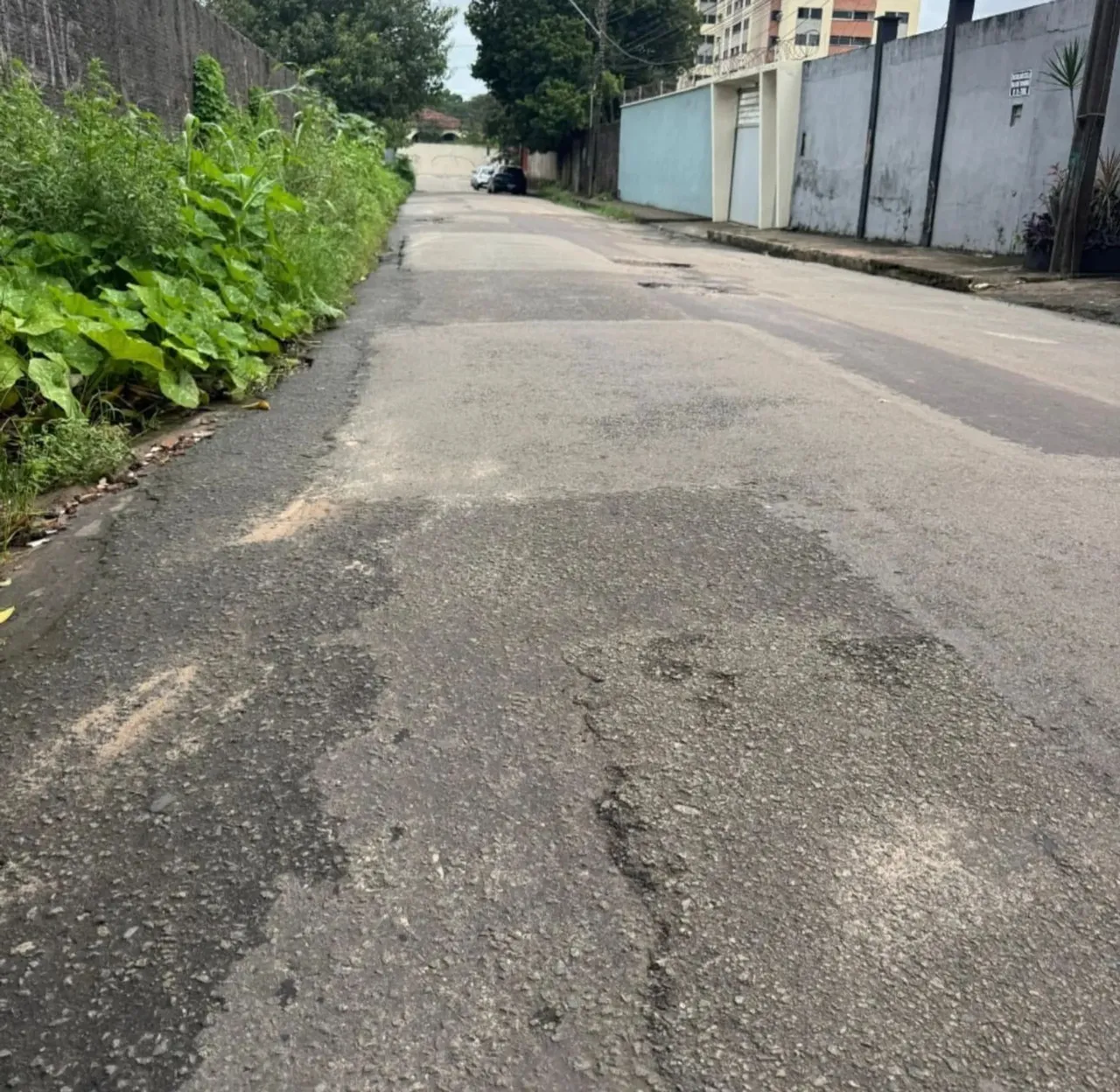TERRENO À VENDA PRÓXIMO À AV. SÃO LUÍS REI DE FRANÇA