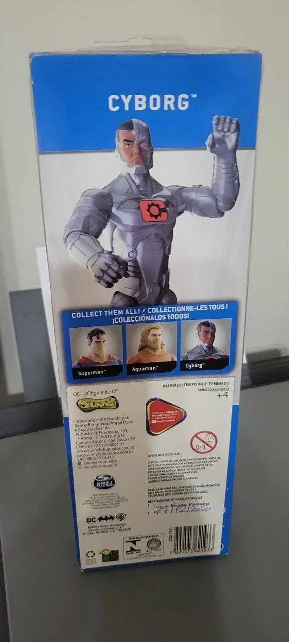 Boneco Cyborg de 30cm - Batman DC - Foto 3