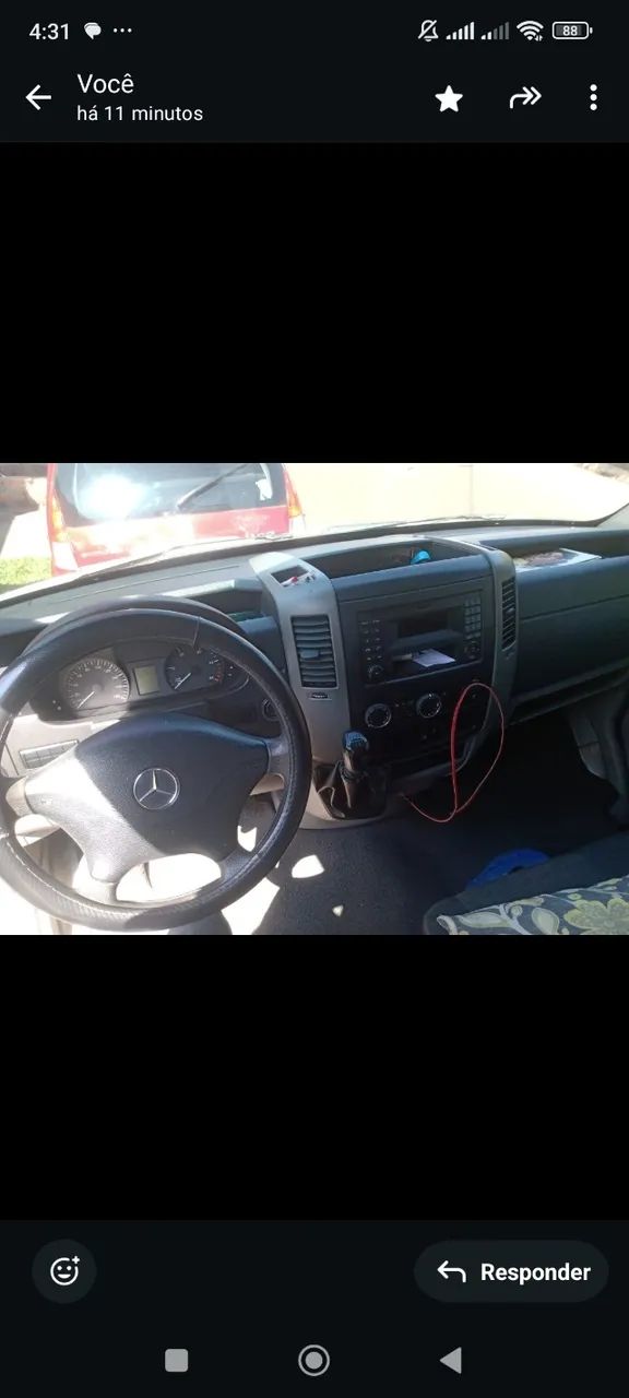 Mercedes 313 com baú  - Foto 6